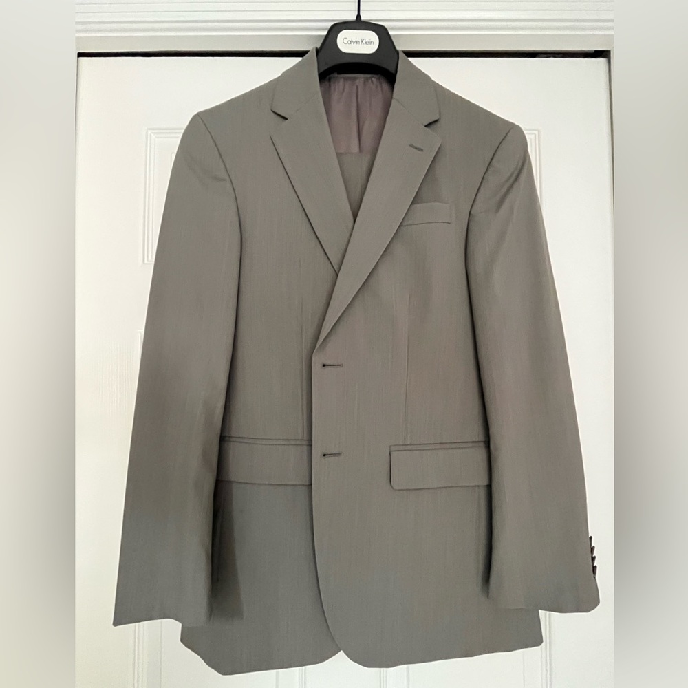 Kenneth Cole New York Slim Fit Suit
